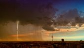 SUPERĆELIJSKA OLUJA NAD SRBIJOM Evo šta nas čeka: Radar registrovao nestabilnu atmosferu iznad ovih delova, RHMZ izdao upozorenje