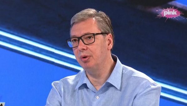 ЉУДИ СУ СИТИ БЛОКАДА Вућић: Ја ћу инсистирати на одговорности, морали смо да смањимо стопу раста због тога ЉУДИ СУ СИТИ БЛОКАДА Вућић: Ја ћу инсистирати на одговорности, морали смо да смањимо стопу раста због тога