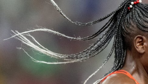 ISTORIJSKI DAN ZA ATLETIKU: Kenijska atletičarka spustila magičnu granicu od 30 minuta na 10 km (FOTO) ISTORIJSKI DAN ZA ATLETIKU: Kenijska atletičarka spustila magičnu granicu od 30 minuta na 10 km (FOTO)