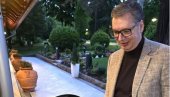 JOŠ NIKO NIJE REKAO DA SMO NEGOSTOLJUBIVI Vučić:  Ovo prase smo pripremili za Donalda juniora Trampa (FOTO)