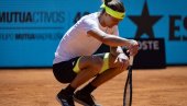 OPET IZGUBIO ŽIVCE: Zverev grubo isprozivao čoveka posle meča (VIDEO) OPET IZGUBIO ŽIVCE: Zverev grubo isprozivao čoveka posle meča (VIDEO)
