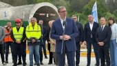 ВЕЗА ВОЈВОДИНЕ СА ЗАПАДНОМ СРБИЈОМ: Вучић данас обилази радове на мосту преко Дунава у оквиру Фрушкогорског коридора