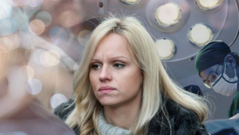 ULTRAZVUK JE POKAZAO DA U STOMAKU IMA KRVI: Glumica morala na hitnu operaciju