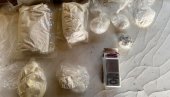 ПРОДАВАЛИ 30 КИЛОГРАМА ДРОГЕ: Саслушана двојица ухапшених