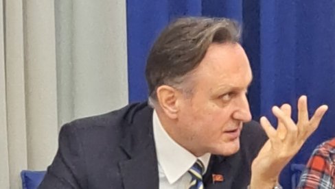 ЕРВИН УДОМИО РАНКА Црну Гору тресе нови скандал: Да ли је премијер знао за именовање Кривокапића