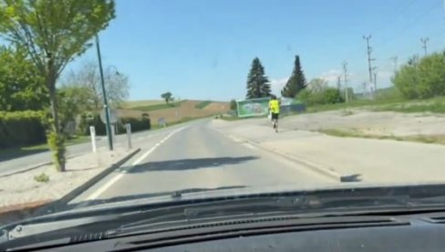 SRAMNO: Studenti foteljaši koji trče do Brisela ucenjuju dijasporu (VIDEO) SRAMNO: Studenti foteljaši koji trče do Brisela ucenjuju dijasporu (VIDEO)