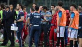 STRAŠNE SCENE U ITALIJI: Trener Torina se srušio tokom utakmice (FOTO)