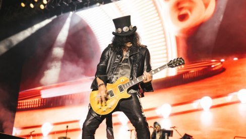 GUNS N ROSES ОТВОРИЛИ ТУРНЕЈУ СЕТ ЛИСТОМ ОД 22 НУМЕРЕ: Већ на следећем концерту додали 6 нових песама - шта нас чека у Београду 18. јула? GUNS N ROSES ОТВОРИЛИ ТУРНЕЈУ СЕТ ЛИСТОМ ОД 22 НУМЕРЕ: Већ на следећем концерту додали 6 нових песама - шта нас чека у Београду 18. јула?
