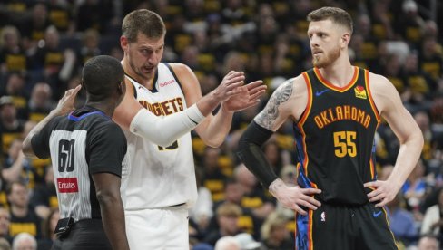 KOŠARKAŠKI SVET U NEVERICI! Nezapamćena katastrofa Denvera, a Nikola Jokić... (VIDEO) KOŠARKAŠKI SVET U NEVERICI! Nezapamćena katastrofa Denvera, a Nikola Jokić... (VIDEO)
