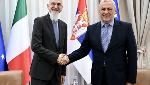SARADNJA NA POLJU NAUKE I INOVACIJA: Ministar akademik Bela Balint sa ambasadorom Italije Lukom Gorijem SARADNJA NA POLJU NAUKE I INOVACIJA: Ministar akademik Bela Balint sa ambasadorom Italije Lukom Gorijem