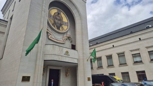 ZVONA U ČAST GOSTIJU IZ SRBIJE: Predsednik Vučić sastao se se patrijarhom Kirilom