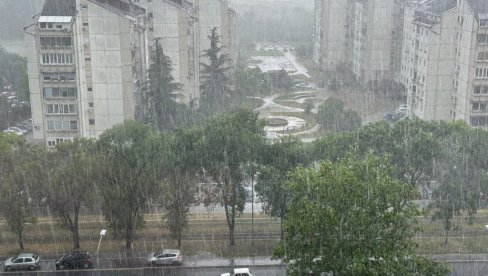 (МАПЕ) СПРЕМИТЕ СЕ ЗА ПОТПУНИ ОБРТ: Ево када тачно стиже пљусак у Србију, температура пада за 10 степени, огласио се и РХМЗ