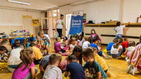 ПОСЛЕ РУЧКА - ФАЈРОНТ: Генерални штрајк у бањалучким вртићима, ограничен рад у 32 установе од 6 до 12 часова. Траже повећање 20 одсто