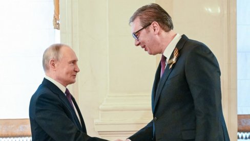 ЗАБОЛЕО ИХ ВУЧИЋЕВ ОДЛАЗАК У МОСКВУ! Приштина тражи да ЕУ прекине политику мира према Србији ЗАБОЛЕО ИХ ВУЧИЋЕВ ОДЛАЗАК У МОСКВУ! Приштина тражи да ЕУ прекине политику мира према Србији
