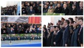 NA PONOS SRBIJI: Predsednik Vučić iz prvog reda prati Paradu pobede (FOTO) NA PONOS SRBIJI: Predsednik Vučić iz prvog reda prati Paradu pobede (FOTO)