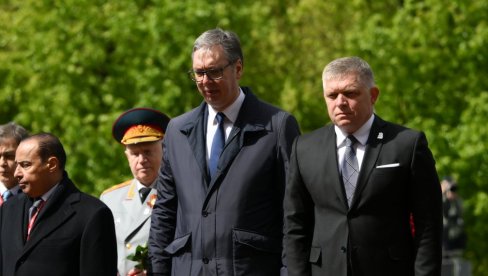 KREMLJ: Dolazak Vučića i Fica u Moskvu je herojski čin KREMLJ: Dolazak Vučića i Fica u Moskvu je herojski čin