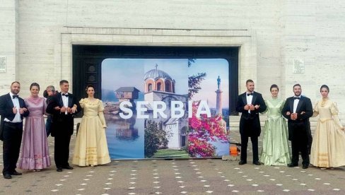 И БАЈАЗИТ ПРОМОВИШЕ СРБИЈУ: У Темишвару одржано дводневно представљање туристичких дестинација наше земље (ФОТО) И БАЈАЗИТ ПРОМОВИШЕ СРБИЈУ: У Темишвару одржано дводневно представљање туристичких дестинација наше земље (ФОТО)