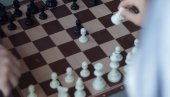 TALIBANI ZABRANILI ŠAH U AVGANISTANU! Neće da se ljudi kockaju