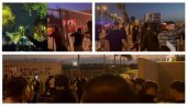 БЕСНИ ХУЛИГАНИ ЈУРИЛИ ГУДЕЉА И САИГРАЧЕ: Страшне сцене у Севиљи, навијачи упали у тренинг центар (ВИДЕО) БЕСНИ ХУЛИГАНИ ЈУРИЛИ ГУДЕЉА И САИГРАЧЕ: Страшне сцене у Севиљи, навијачи упали у тренинг центар (ВИДЕО)