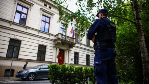 ДИПЛОМАТСКИ УДАР: Пољска гаси руски конзулат у Кракову, Москва прети контрамерама