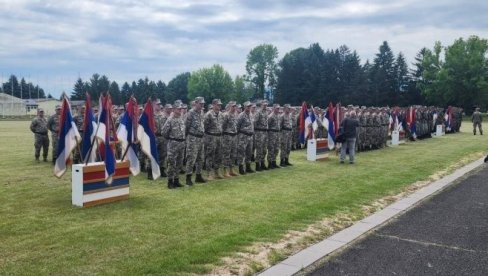 OBELEŽEN DANA VOJSKE REPUBLIKE SRPSKE : Prisustvovali vojni atašei Rusije, Belorusije i Kine (FOTO/VIDEO)
