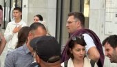 TOLIKO O NEZAVISNOSTI CRTE: Raša Nedeljkov sa blokaderima foteljašima u Briselu