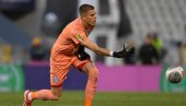 MILIONI STIŽU U KASU OFK BEOGRADA: Zbog ljubavi prema Partizanu ostao bez ugovora u Zvezdi, međutim sada pojačava bratski klub crveno-belih
