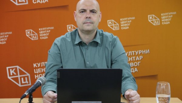 У ШКОЛИ СЕ ИСТИЦАО ПО СВОМ УСПЕХУ И ЗНАЊУ: Предавање историчара др Милоша Савина у КЦНС Млади Милетић У ШКОЛИ СЕ ИСТИЦАО ПО СВОМ УСПЕХУ И ЗНАЊУ: Предавање историчара др Милоша Савина у КЦНС Млади Милетић