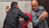 ЈЕЗИВЕ СЦЕНЕ У СКУПШТИНИ КРАЉЕВА: Блокадери даве припадника обезбеђења - што их је мање на улицама то су веће силеџије