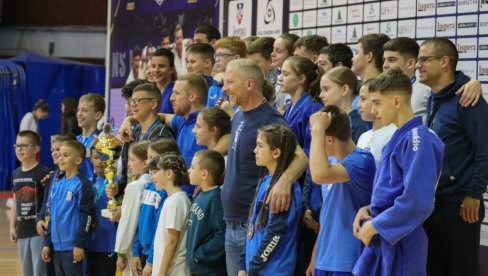 OMLDINSKI DŽUDO KLUB BEOGRAD: Romantičari u duši, divovi na borilištu! OMLDINSKI DŽUDO KLUB BEOGRAD: Romantičari u duši, divovi na borilištu!