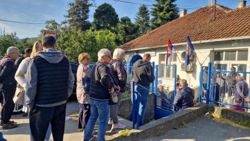 И У БЕЛОМ ПОТОКУ, МОРА ДА СЕ ЧЕКА: Гужве за издавање свих путних исправа И У БЕЛОМ ПОТОКУ, МОРА ДА СЕ ЧЕКА: Гужве за издавање свих путних исправа