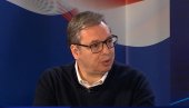 ХУЛИГАНИ НЕЋЕ ОДРЕЂИВАТИ КО СМЕ ДА ДОЂЕ Вучић: Желе да унизе друго биће, да одузму душу, срце, право на живот и другачије мишљење