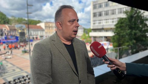 ПРЕДСЕДНИК СКУПШТИНЕ ГРАДА НИША ЗА НОВОСТИ: Новаковић на свенародном сабору (ВИДЕО)