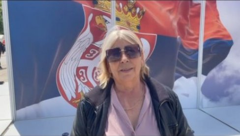 OČEKUJEM DA BUDE PRELEPO Građani sa nestrpljenjem očekuju govor predsednika u Nišu i masovno se učlanjuju u Pokret za narod i državu OČEKUJEM DA BUDE PRELEPO Građani sa nestrpljenjem očekuju govor predsednika u Nišu i masovno se učlanjuju u Pokret za narod i državu