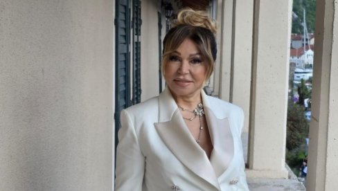 TO SE SNIMA U ČUVENOM STUDIJU: Neda Ukraden ne miruje i niže uspeh za uspehom (FOTO)