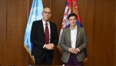 BRNABIĆ SA KOMESAROM UN: Srbija opredeljena za jačanje ljudskih prava, parlament podstiče dijalog