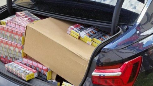 ZAPLENJENO 8.500 PAKLICA: Dobar „ulov“ policije u Raški ZAPLENJENO 8.500 PAKLICA: Dobar „ulov“ policije u Raški
