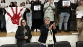 SUMRAK SRPSKIH UMOVA: Treba li da bude upropaštena anti-narodna prosveta? SUMRAK SRPSKIH UMOVA: Treba li da bude upropaštena anti-narodna prosveta?