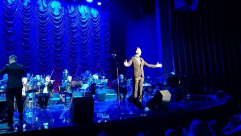 NAŠE VEČE: Ivan Bosiljčić priredio muzičku magiju (FOTO)