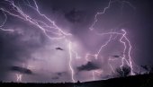 ПОТОП ПРЕТИ КОМШИЛИКУ СРБИЈЕ: Очекује се да падне и до 300 литара кише, могуће разорне поплаве и бујице (ФОТО)