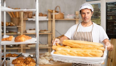 PEKARE POČELE DA NAPLAĆUJU ONO ŠTO JE DO SADA BILO BESPLATNO: Kupci besni