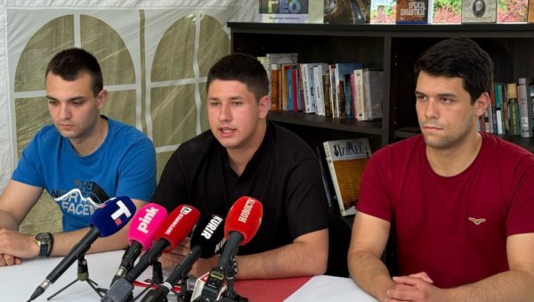СТУДЕНТИ КОЈИ ЖЕЛЕ ДА УЧЕ: У Пионирском парку остајемо све док и последњи факултет не почне са радом (ВИДЕО) СТУДЕНТИ КОЈИ ЖЕЛЕ ДА УЧЕ: У Пионирском парку остајемо све док и последњи факултет не почне са радом (ВИДЕО)