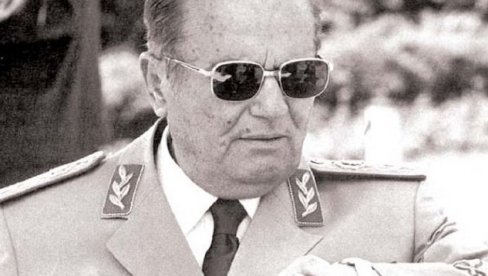 ДРЖАВНИК СА НАЈВИШЕ ЛАЖНИХ ИМЕНА: Како је Броз постао Тито?
