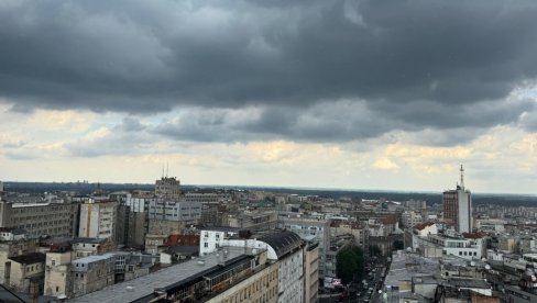 ЂЕНОВСКИ ЦИКЛОН ДОНОСИ НЕВРЕМЕ: Овог датума време се драстично мења, атмосфера је нестабилна (МАПА) ЂЕНОВСКИ ЦИКЛОН ДОНОСИ НЕВРЕМЕ: Овог датума време се драстично мења, атмосфера је нестабилна (МАПА)