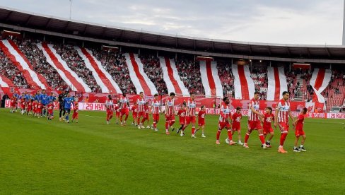 А ДАН ПОСЛЕ СЛАВЉА... Црвена звезда се обратила Црвеној звезди