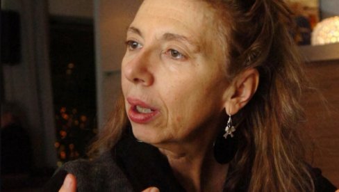 MAJA VOLK KUPILA GROBNO MESTO Na spomeniku napisala: Svi misle da imaju vremena MAJA VOLK KUPILA GROBNO MESTO Na spomeniku napisala: Svi misle da imaju vremena