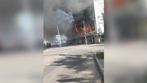 ГОРИ ТРЖНИ ЦЕНТАР У МОСКОВСКОЈ ОБЛАСТИ: Познато да ли има жртава (ВИДЕО) ГОРИ ТРЖНИ ЦЕНТАР У МОСКОВСКОЈ ОБЛАСТИ: Познато да ли има жртава (ВИДЕО)