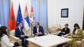 VUČIĆ PRIMIO U OPROŠTAJNU POSETU AMBASADORA BELHAŽA: Kraljevina Maroko dosledno pokazivala poštovanje prema teritorijalnom integritetu Srbije