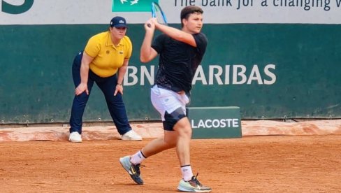 FANTASTIČNI MIOMIR: Kecmanović velikim preokretom do trijumfa na Rolan Garosu! FANTASTIČNI MIOMIR: Kecmanović velikim preokretom do trijumfa na Rolan Garosu!