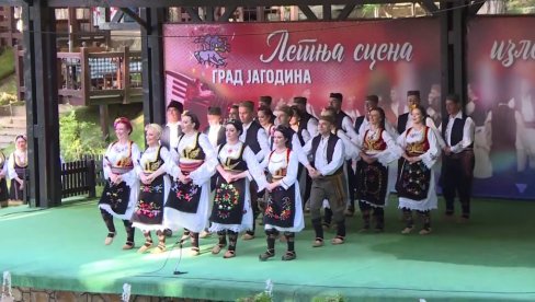 “СУСРЕТИ ВЕТЕРАНА ФОЛKЛОРА: У Јагодини и гости из Северне Македоније